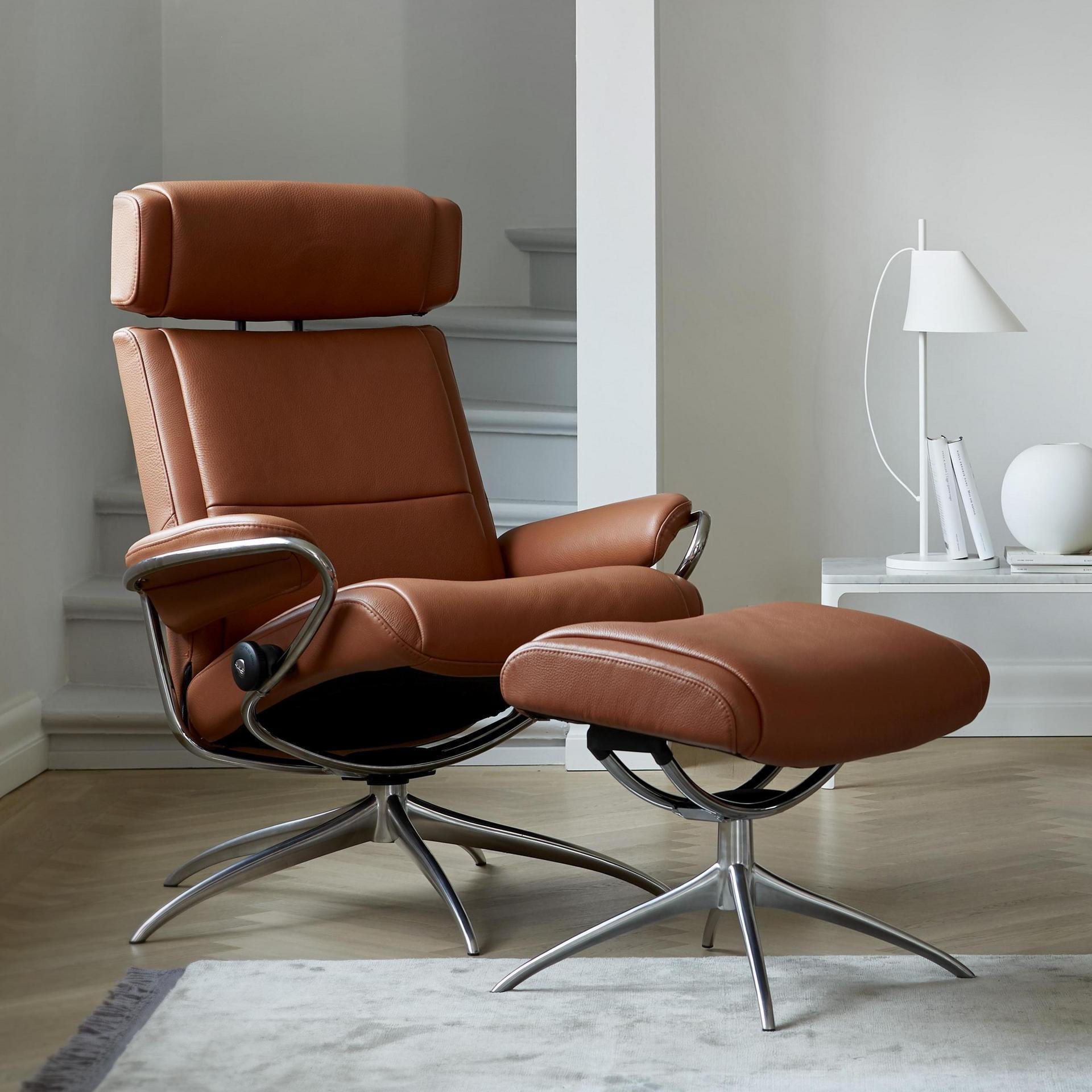 Stressless Relaxsessel mit Hocker Paris M Star M Bezug Leder Batick Warm Brown 87 Gestell Chrom 40