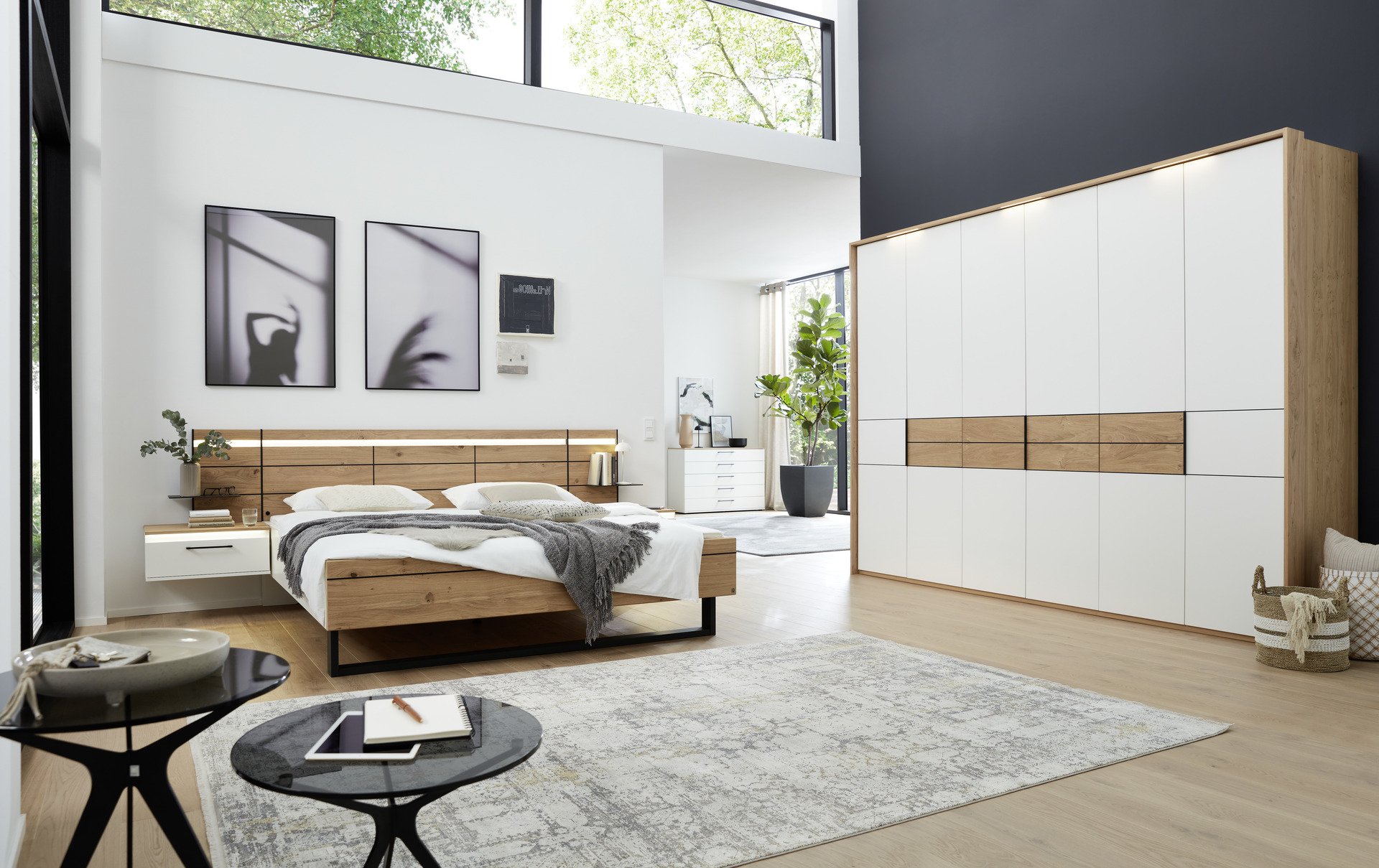 Musterring Schlafzimmer Madiva Balkeneiche furniert Absetzung Lack weiß